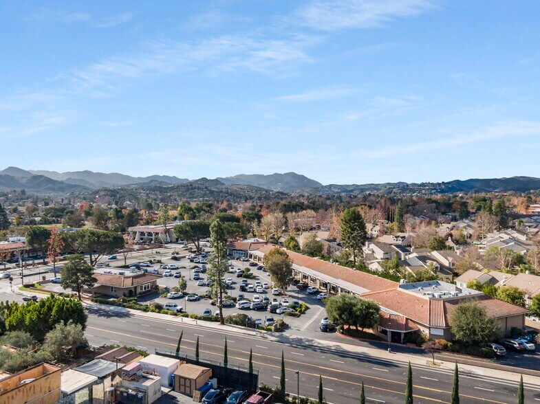 More Photos Of 4601-4711 Lakeview Canyon Rd, Westlake Village Unknown For Lease