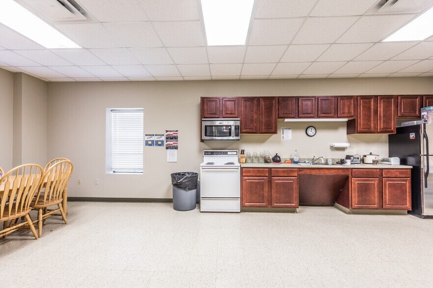 More Photos Of 200-251 Rousseau Rd rd, Youngsville Warehouse For Sale