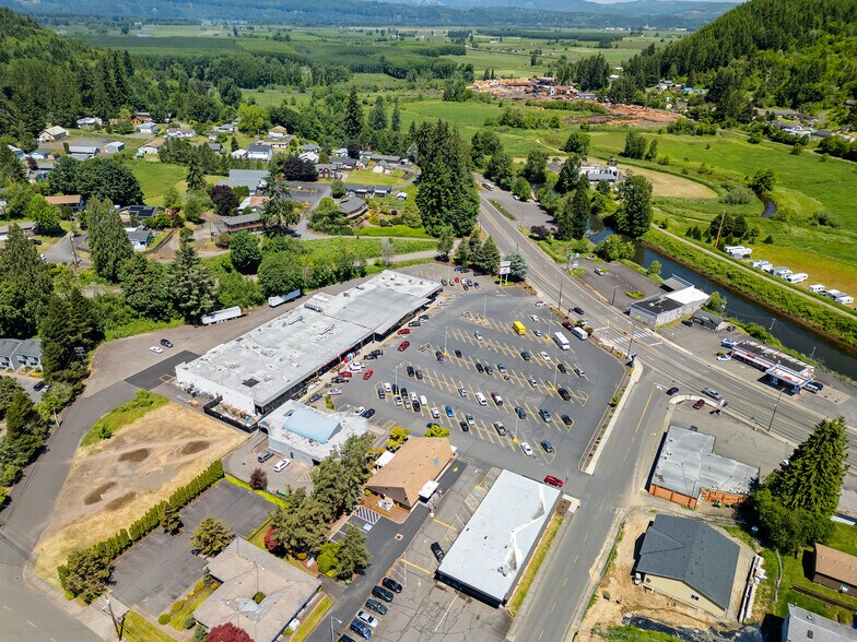 More Photos Of 401 E Columbia River Hwy, Clatskanie Freestanding For Lease