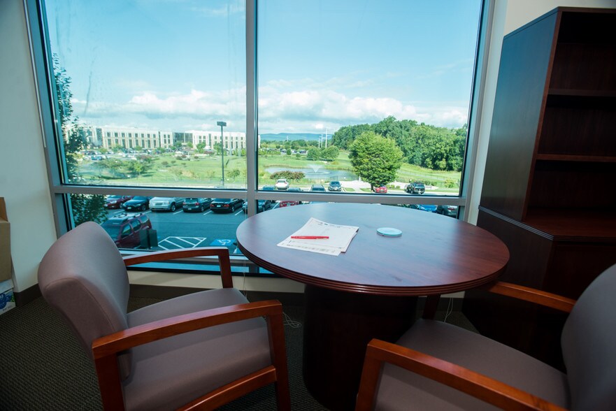 More Photos Of 8490 Progress Dr, Frederick Office For Lease