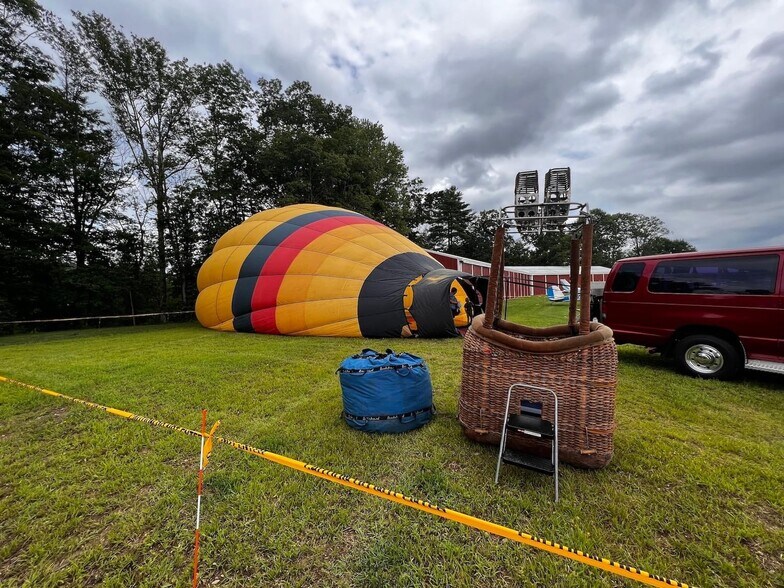 More Photos Of 547 W Main St, Canaan Airport For Sale