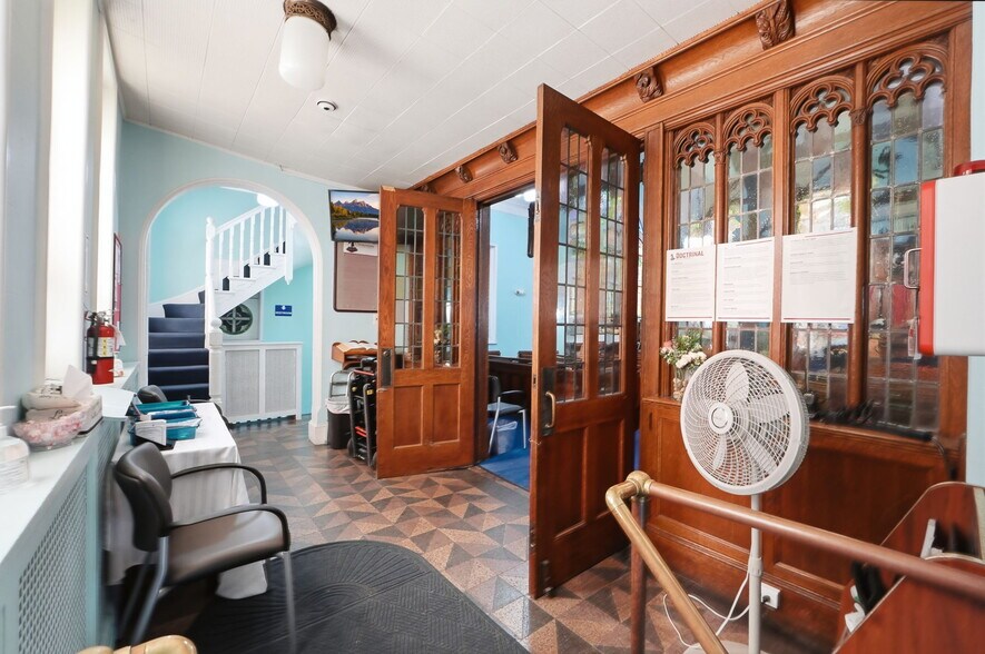 More Photos Of 401-407 N Patterson Park Ave, Baltimore Religious Facility For Sale