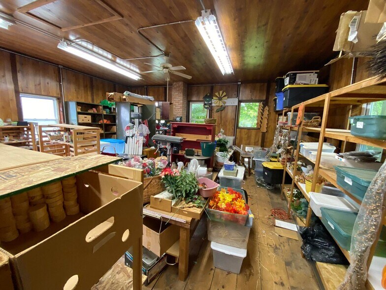 More Photos Of 120 Vreeland St, North Adams Freestanding For Sale