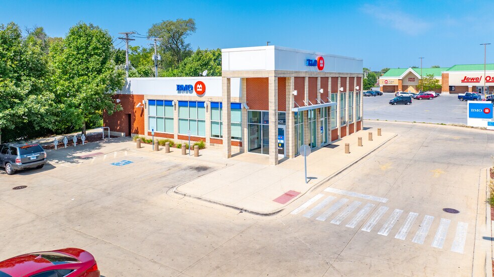 More Photos Of 1614 W 95th St, Chicago Bank For Sale