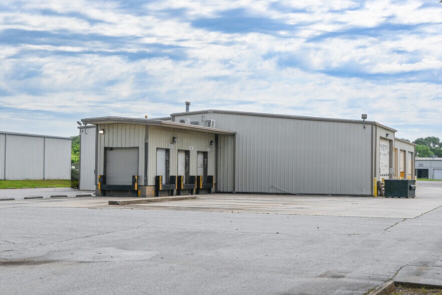 More Photos Of 732 State Docks Rd, Decatur Industrial For Sale