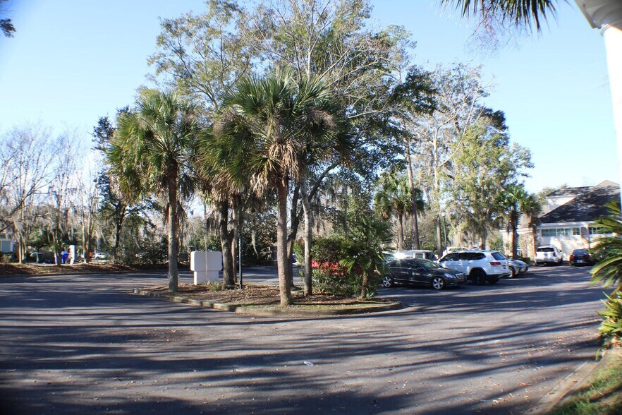 More Photos Of 1930 Charlie Hall Blvd, Charleston Medical For Lease