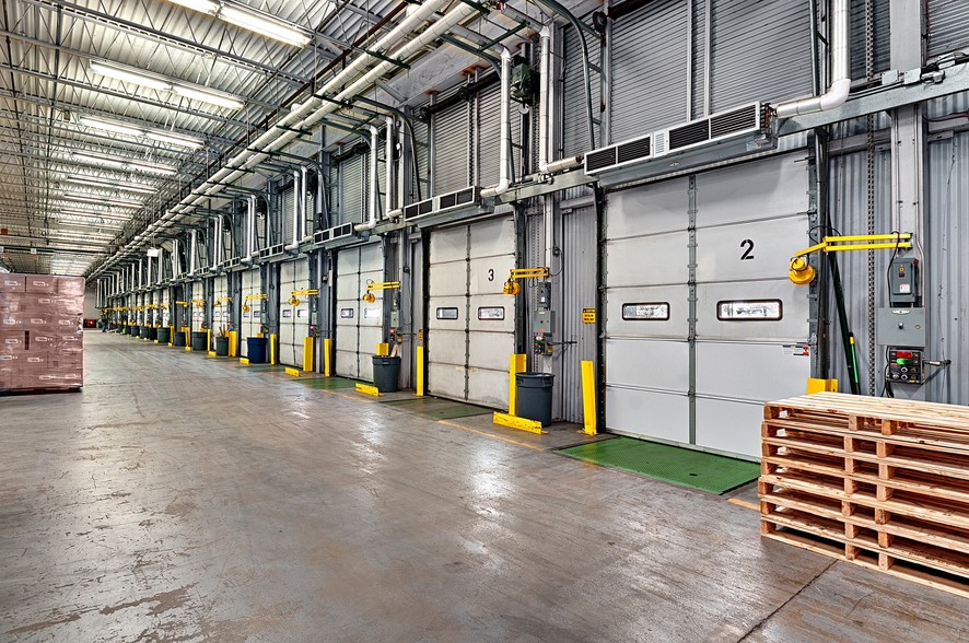 More Photos Of 108 Monticello Rd, Weaverville Manufacturing For Lease