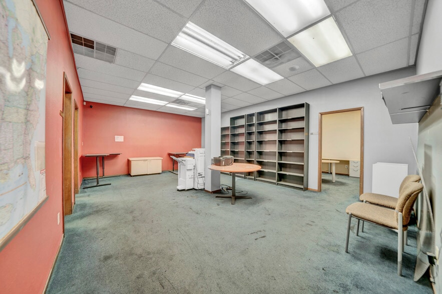 More Photos Of 333 E Channel St, Stockton Loft Creative Space For Sale