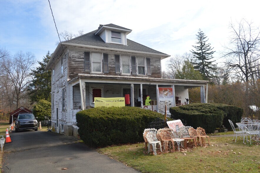 More Photos Of 2516 Pennington Rd, Pennington Medical For Sale