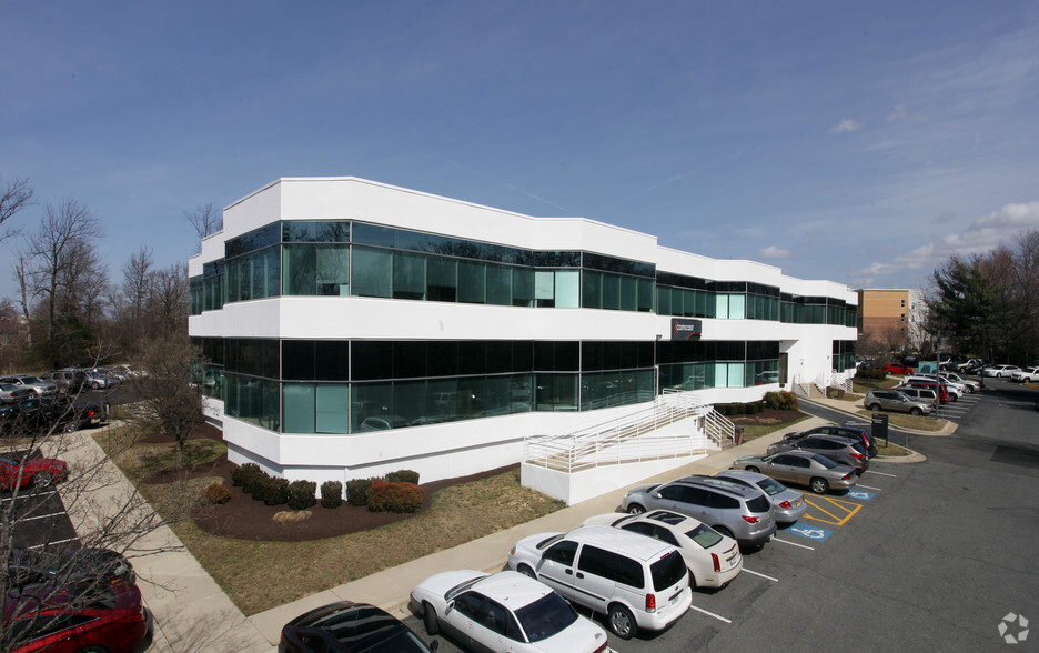 Primary Photo Of 9315 Largo Dr W, Upper Marlboro Office For Lease