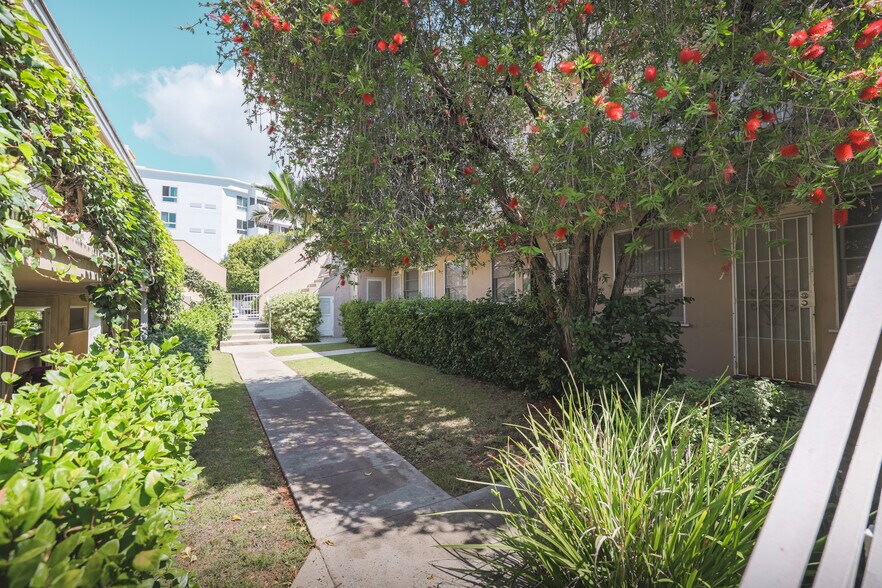 More Photos Of 10340-10360 Bellwood Ave, Los Angeles Apartments For Sale
