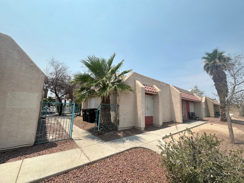 More Photos Of 2101 Sun Ave, North Las Vegas Apartments For Sale