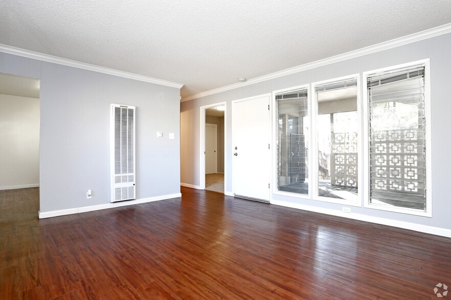 More Photos Of 2275 Grove Way, Castro Valley Apartments For Sale