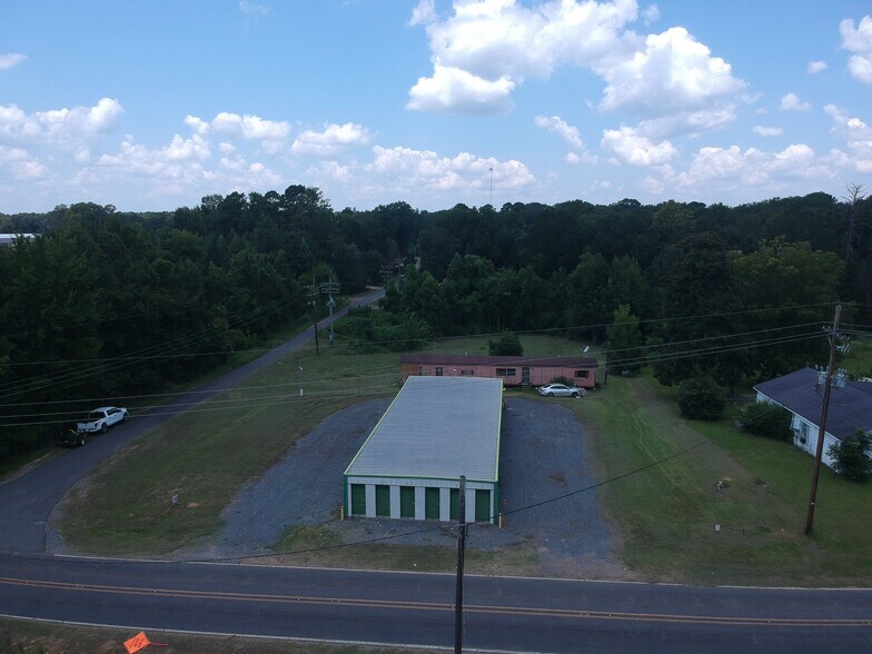 More Photos Of 1850 LA-34, Montgomery Warehouse For Sale