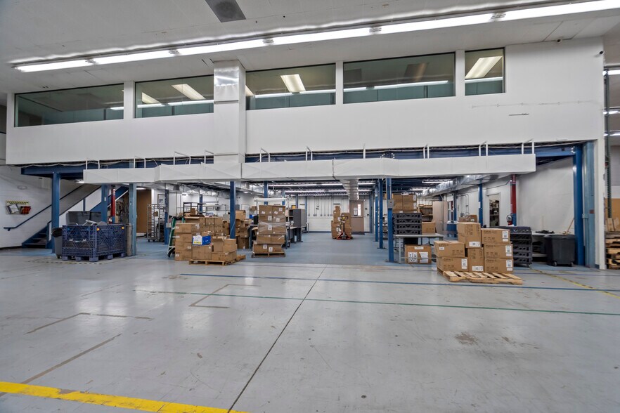 More Photos Of 4985 N 30th St, Colorado Springs Manufacturing For Sale