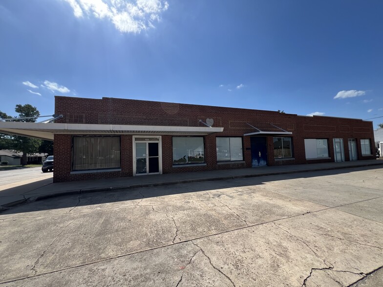 Primary Photo Of 3401-3405 N Villa Ave, Oklahoma City Freestanding For Sale