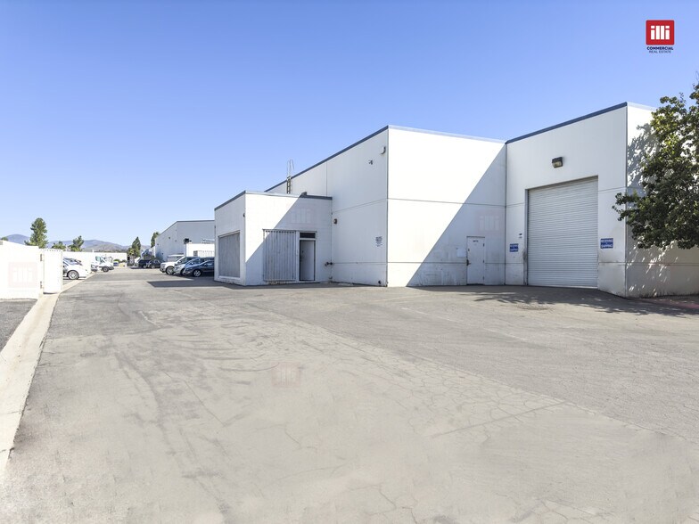 More Photos Of 24773 Avenue Rockefeller, Valencia Manufacturing For Lease