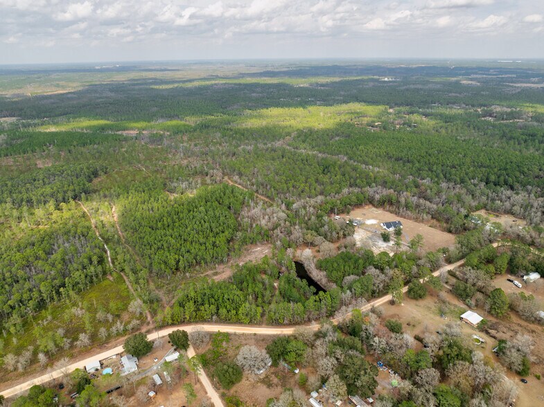More Photos Of 6012 Long Branch Rd, Jacksonville Horse Stables For Sale