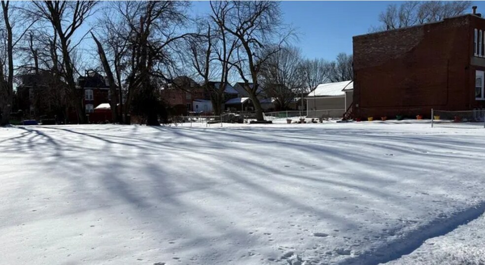 Primary Photo Of 4318 Evans ave, Saint Louis Land For Sale