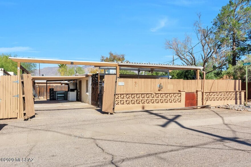 More Photos Of 3777 E Hardy Dr, Tucson Apartments For Sale