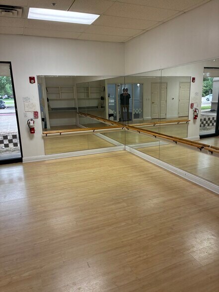 More Photos Of 6805 Colleyville Blvd, Colleyville Daycare Center For Sale