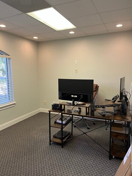 More Photos Of 4309 Pablo Oaks Ct, Jacksonville Office For Sale