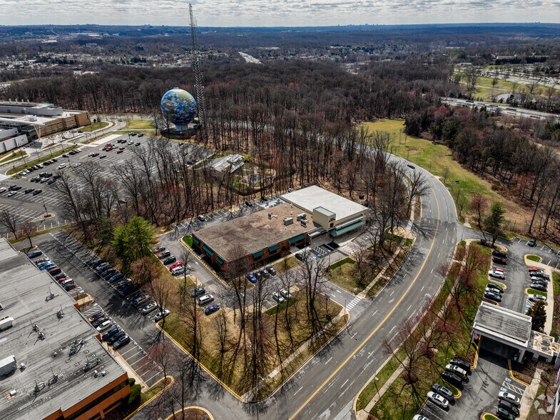 More Photos Of 20261 Goldenrod Ln, Germantown Specialty For Lease