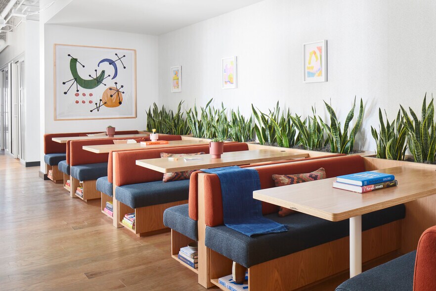 More Photos Of 609 Main St, Houston Office For Lease