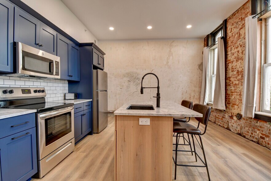 More Photos Of 20 E Jackson St, Millersburg Lodge Meeting Hall For Sale