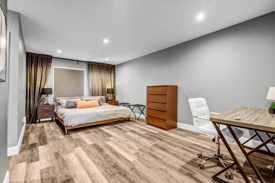 More Photos Of 6512 Coldwater Canyon Ave, Valley Glen Apartments For Sale