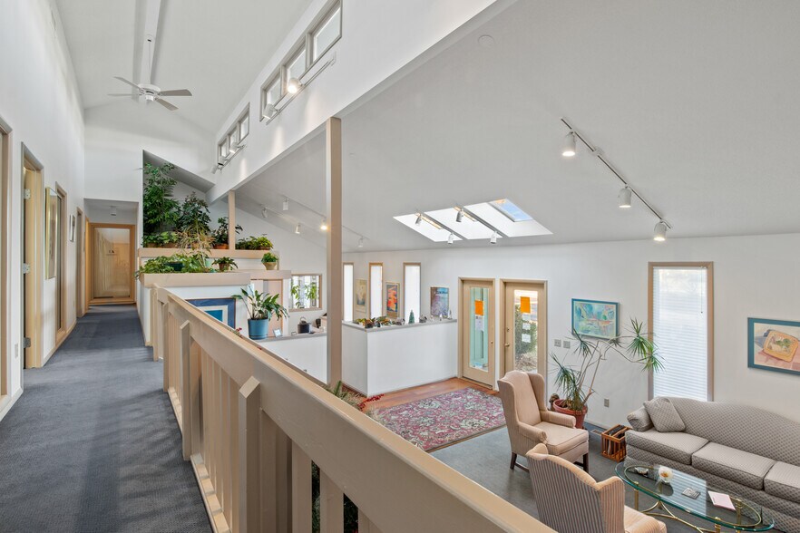 More Photos Of 6635 W Central Ave, Toledo Office For Lease