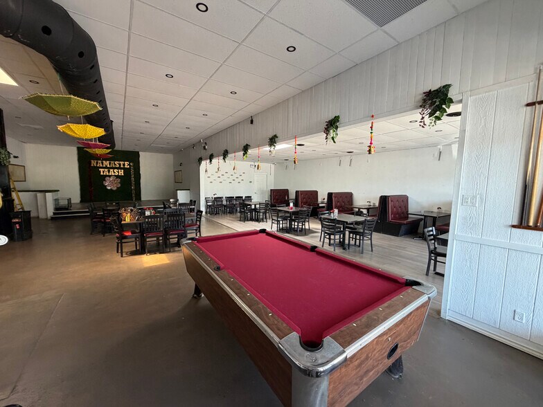 More Photos Of 547 Ontario St, St Catharines Restaurant For Lease