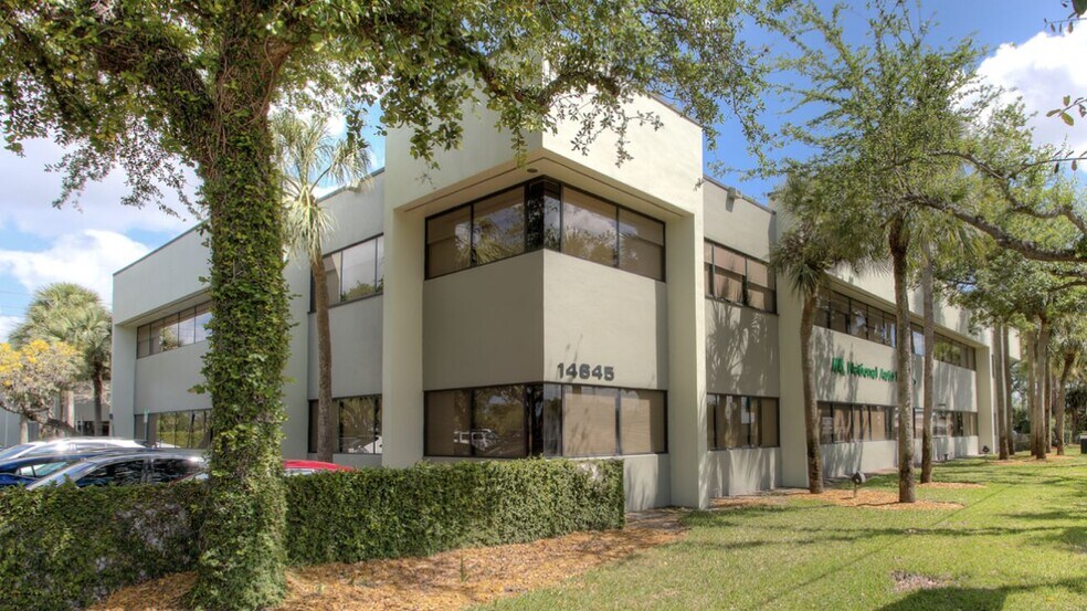 More Photos Of 14645 NW 77th Ave, Miami Lakes Office For Lease