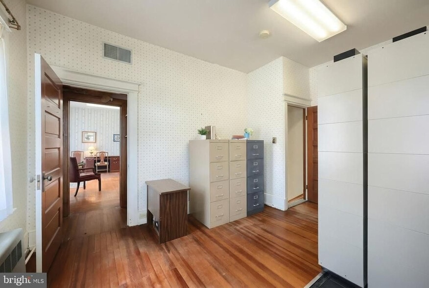 More Photos Of 119 Baltimore St, Hanover Office Residential For Sale