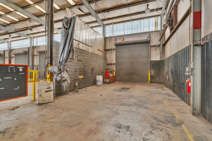 More Photos Of 2005 Riverside Dr, Chattanooga Industrial For Lease
