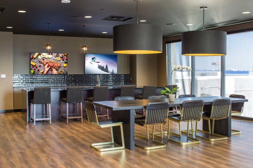 More Photos Of 9300 E Mineral Ave, Centennial Apartments For Lease