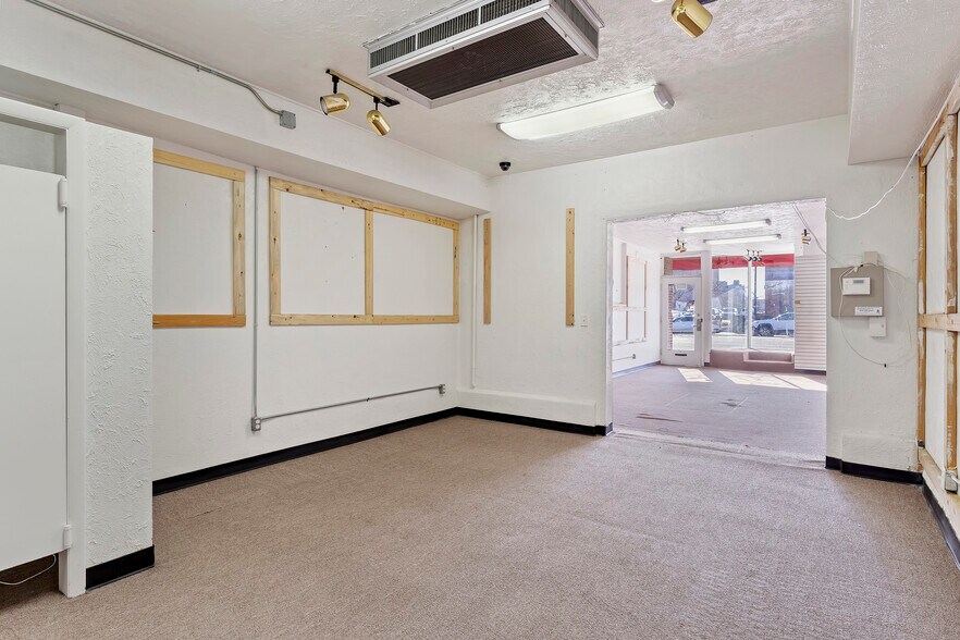 More Photos Of 210 24th St, Ogden Storefront For Sale