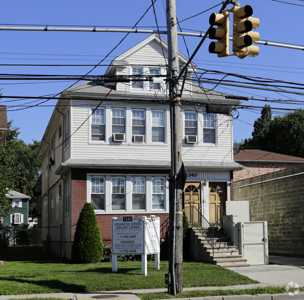 Primary Photo Of 1340 Forest Ave, Staten Island Office For Lease