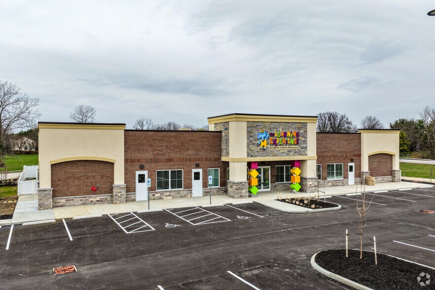 More Photos Of 658 Commerce Dr, Pickerington Daycare Center For Sale