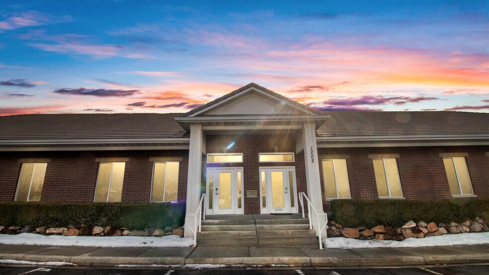 More Photos Of 11576 S State St, Draper Medical For Lease