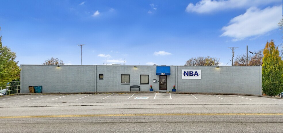Primary Photo Of 491 Allied Dr, Nashville Light Distribution For Lease