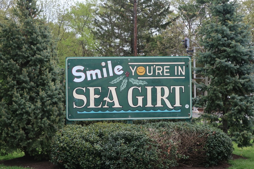 More Photos Of 519 Washington Blvd, Sea Girt Storefront Retail Office For Lease