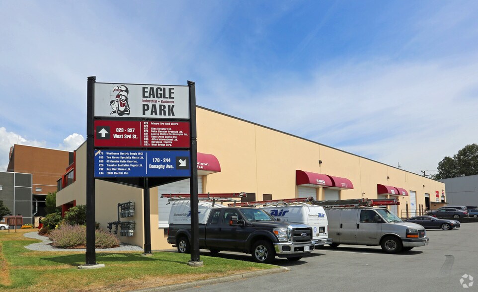 More Photos Of 823-837 3rd St W, North Vancouver Light Distribution For Lease