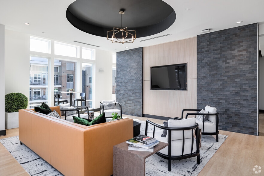 More Photos Of 1350 Dresden Dr, Brookhaven Apartments For Lease