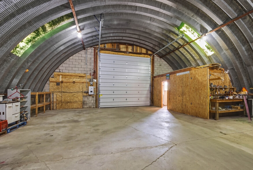 More Photos Of 7024 Hwy 6, Tobermory Storefront Retail Residential For Sale