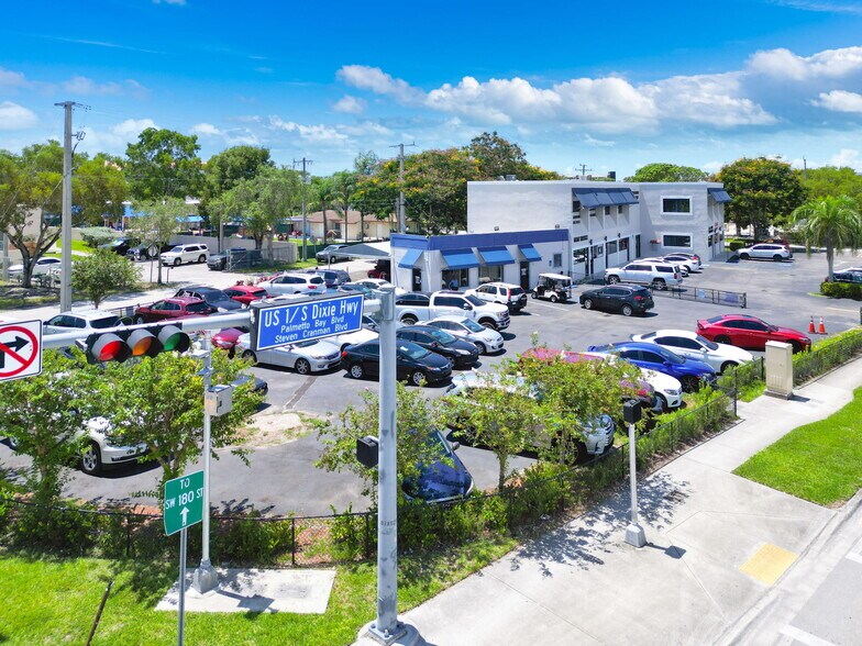 More Photos Of 17801 S Dixie Hwy, Miami Auto Dealership For Sale