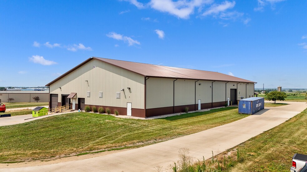 More Photos Of 680 Gerry Way, Darien Warehouse For Sale