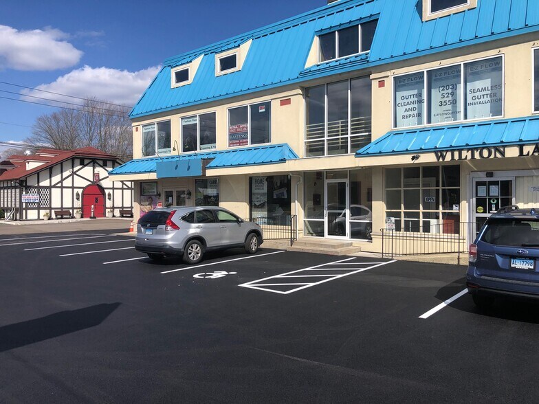 More Photos Of 24 Danbury Rd, Wilton General Retail For Lease