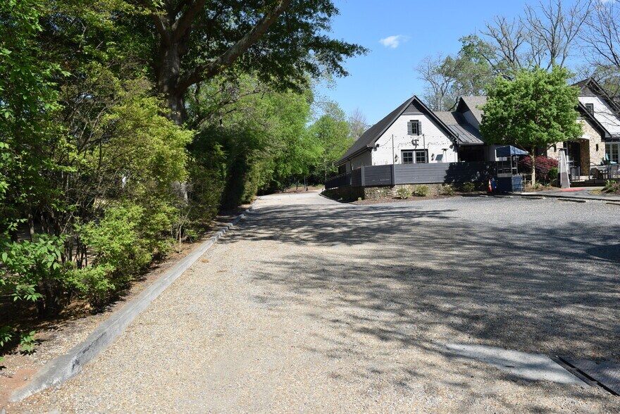 More Photos Of 1105 Canton St, Roswell Restaurant For Sale