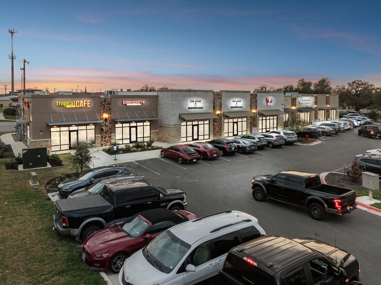 More Photos Of 2980 Joe Dimaggio Blvd, Round Rock Storefront For Sale